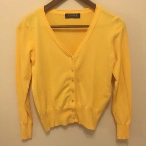 Yellow sweater